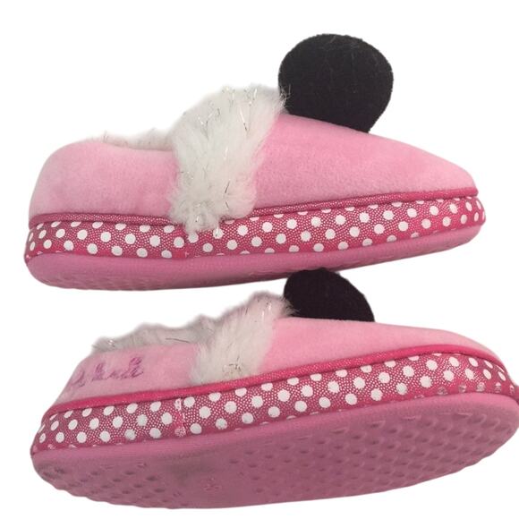 Disney Kid's Size 7-8 Minnie Mouse Slippers Fluffy Slip-On Comfort - Picture 4 of 5
